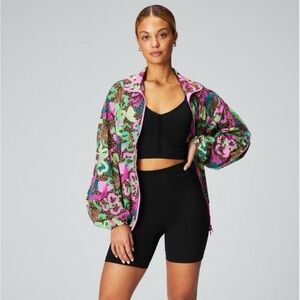 NWT Fabletics Oversized Flyweight Windbreaker Size M